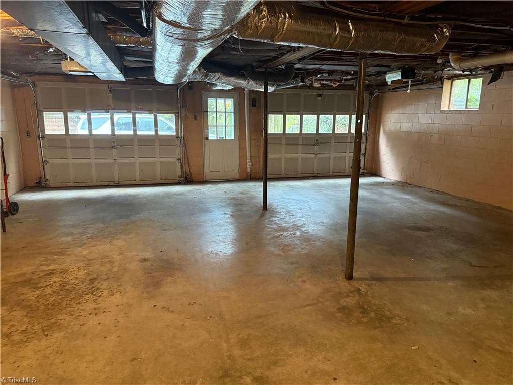 Stick/Site Built at 1128 Partridge Lane, Winston-Salem NC 27106, photo 22 of 24