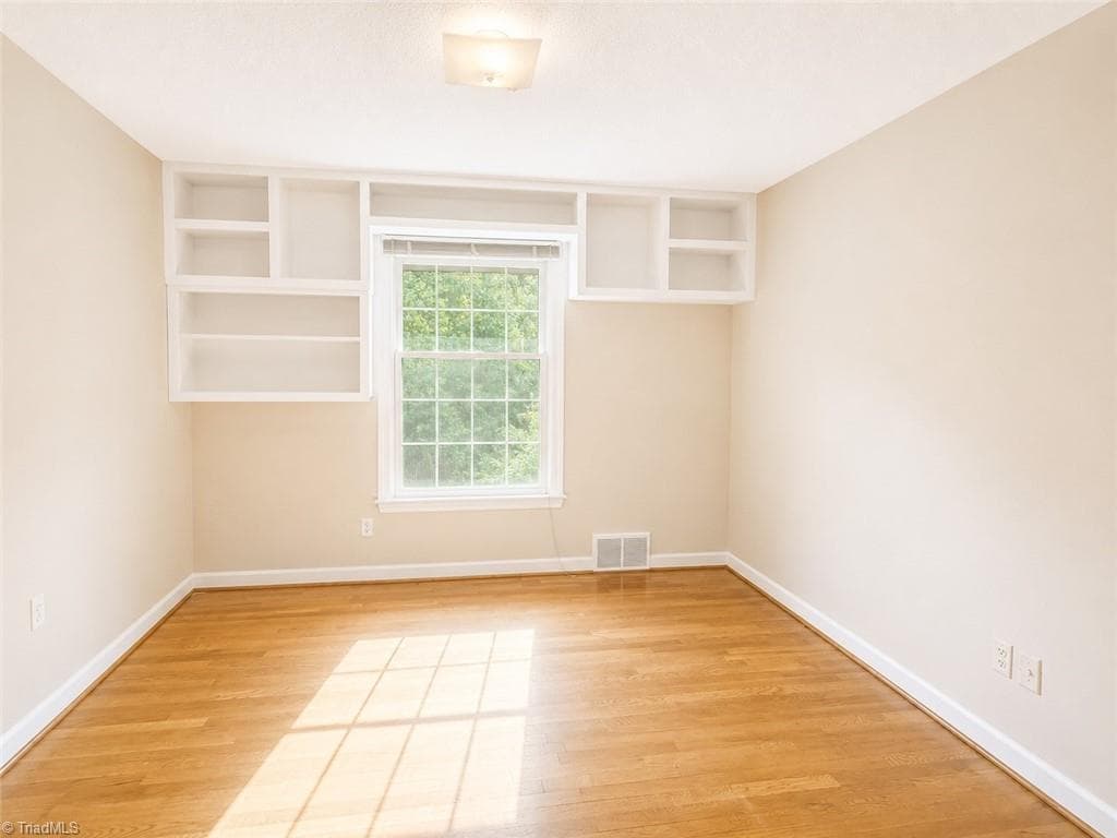 Stick/Site Built at 1128 Partridge Lane, Winston-Salem NC 27106, photo 14 of 24