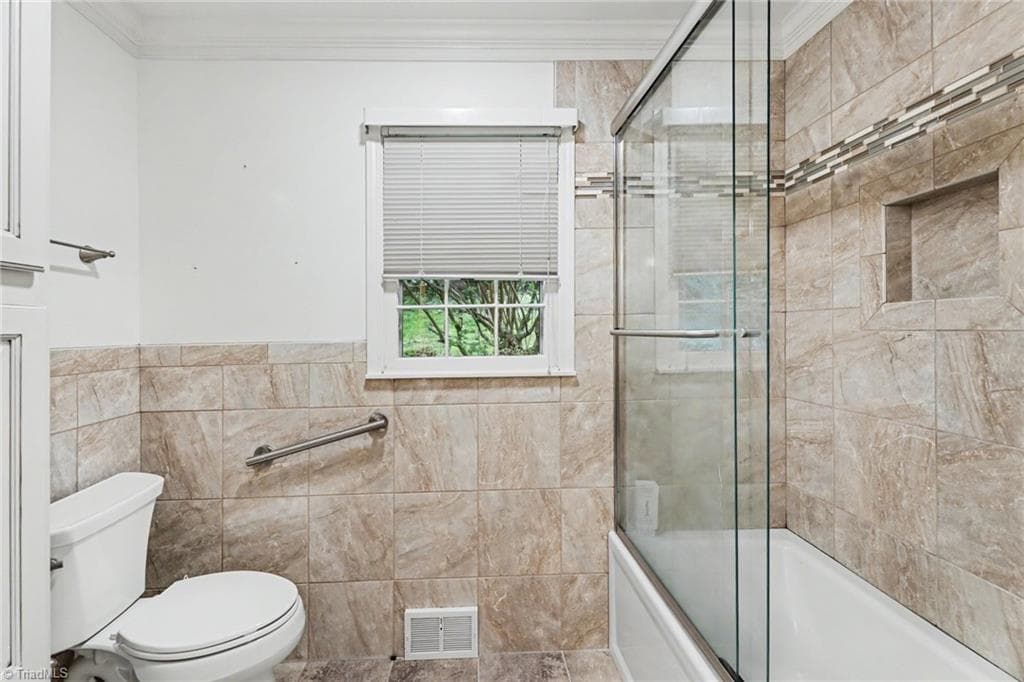 Stick/Site Built at 1128 Partridge Lane, Winston-Salem NC 27106, photo 18 of 24