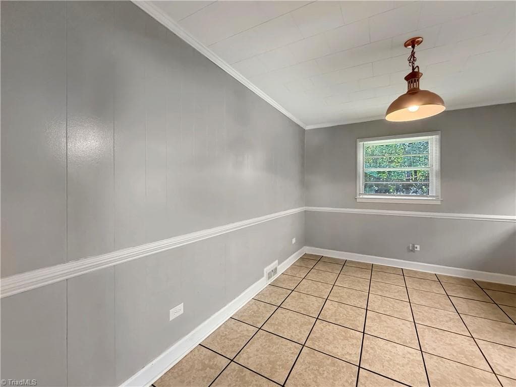 Stick/Site Built at 407 Brook Street, Wilkesboro NC 28697, photo 10 of 24