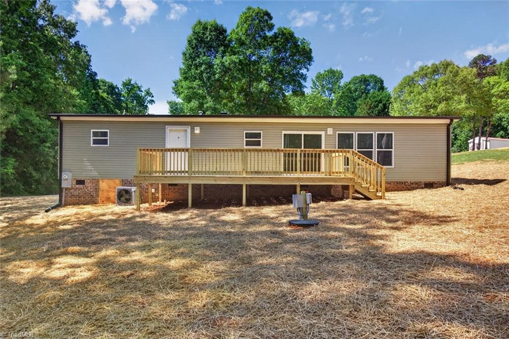 Manufactured Home at 170 Harvick Lane, Lexington NC 27292, Lexington, photo 39 of 43