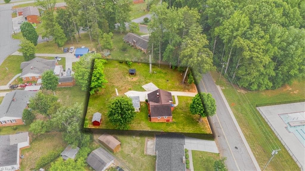 Stick/Site Built at 206 Forestrose Drive, Lexington NC 27295, photo 45 of 50