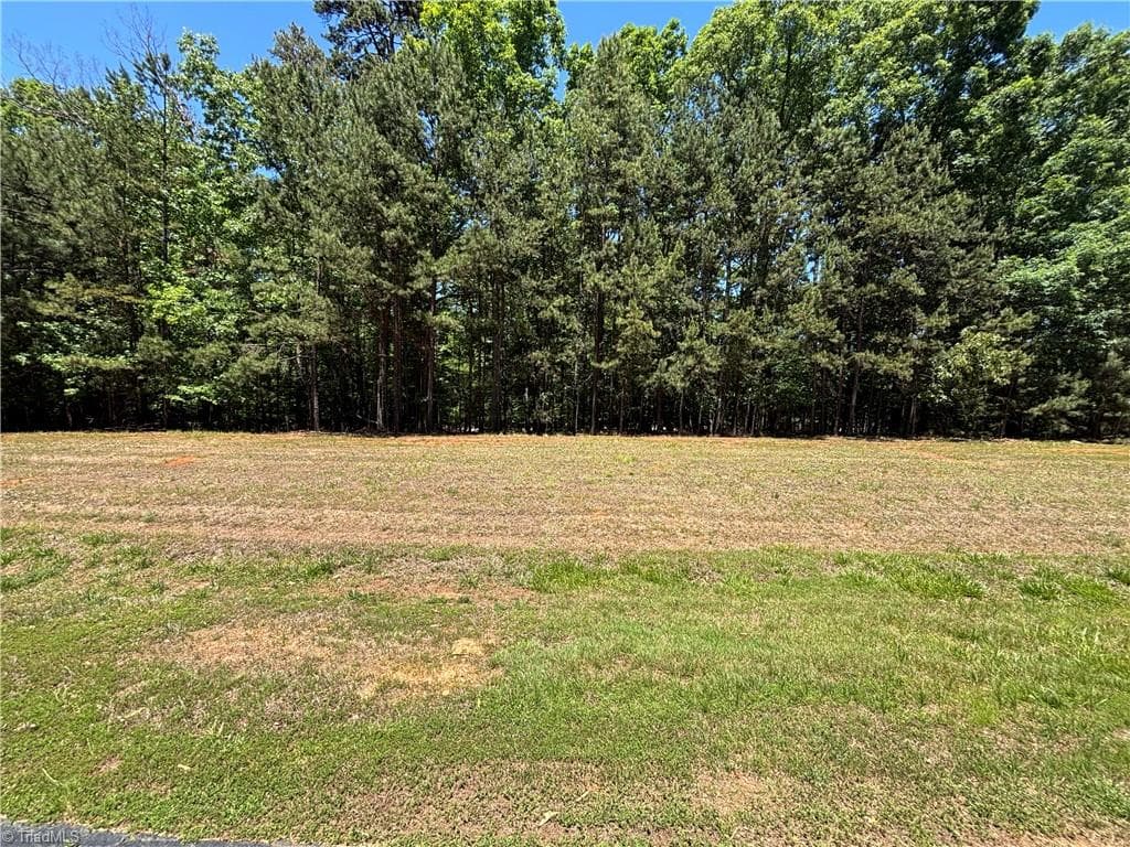 1348 Starboard Reach, Lexington NC 27292