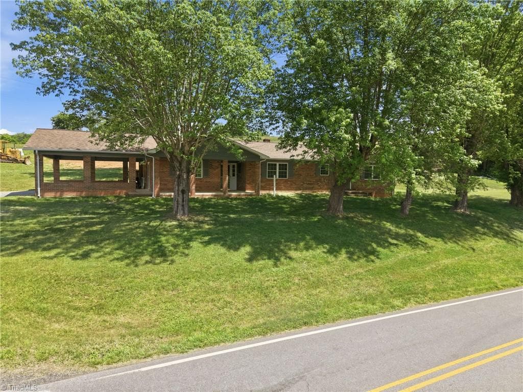 Stick/Site Built at 954-1 Parsonsville Road, Purlear NC 28665, Purlear, photo 2 of 45