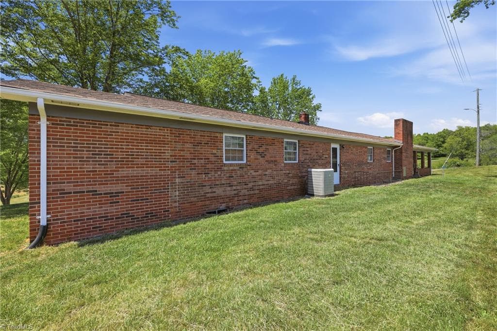 Stick/Site Built at 954-1 Parsonsville Road, Purlear NC 28665, Purlear, photo 10 of 45