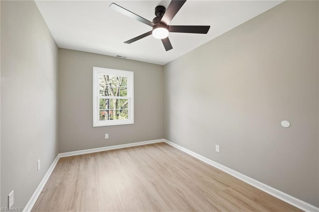 Stick/Site Built at 1930 Middlewood Court, High Point NC 27265, photo 27 of 40