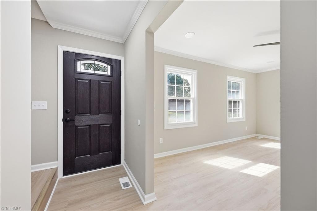 Stick/Site Built at 1930 Middlewood Court, High Point NC 27265, photo 5 of 40