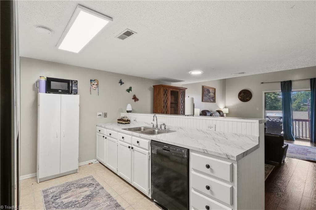Stick/Site Built at 3588 Heathrow Drive, Winston-Salem NC 27127, Winston-Salem, photo 11 of 28