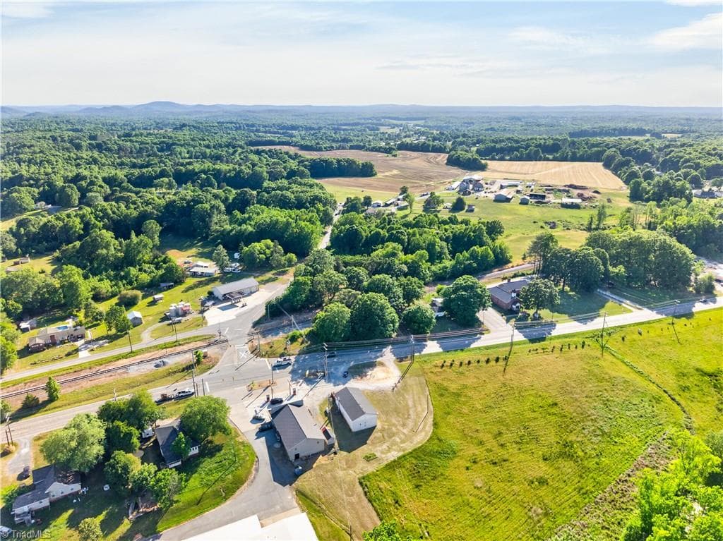 Remarks at 5717 US Highway 311, Sophia NC 27350, Sophia, photo 11 of 13
