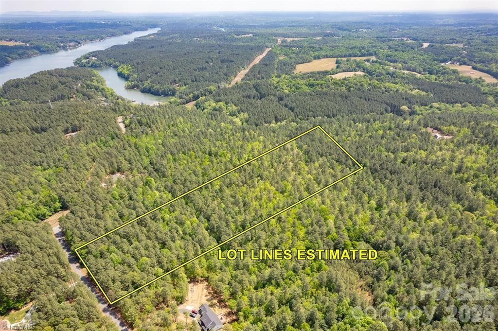 Unimproved Land at 1518 W Paradise Harbor Drive, Connelly Springs NC 28612, Connelly Springs, photo 3 of 12