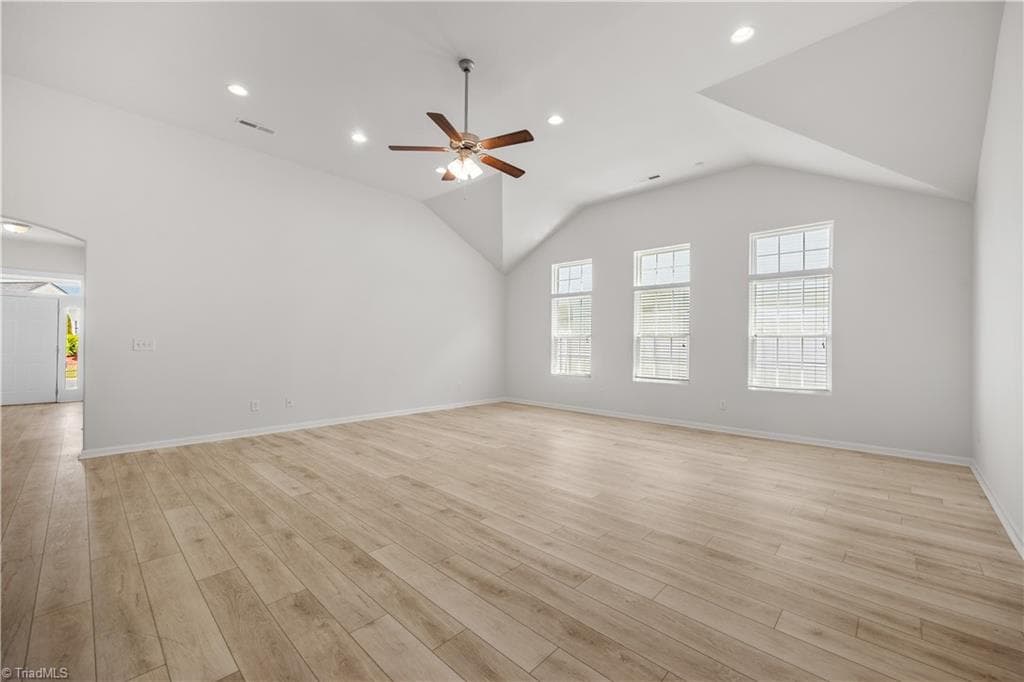 Stick/Site Built at 266 Kendall Drive, Winston-Salem NC 27107, Winston-Salem, photo 6 of 43