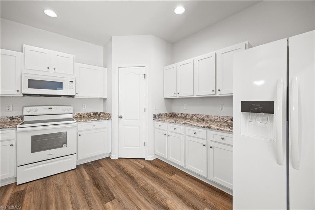 Stick/Site Built at 266 Kendall Drive, Winston-Salem NC 27107, Winston-Salem, photo 11 of 43