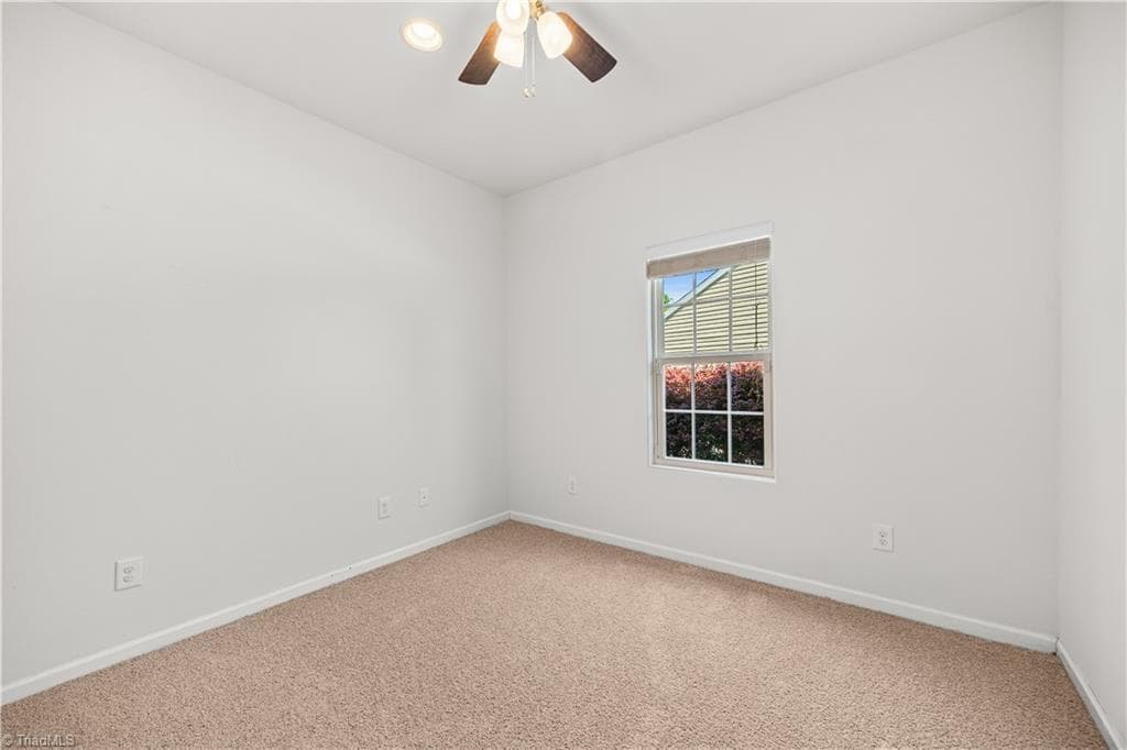 Stick/Site Built at 266 Kendall Drive, Winston-Salem NC 27107, Winston-Salem, photo 29 of 43