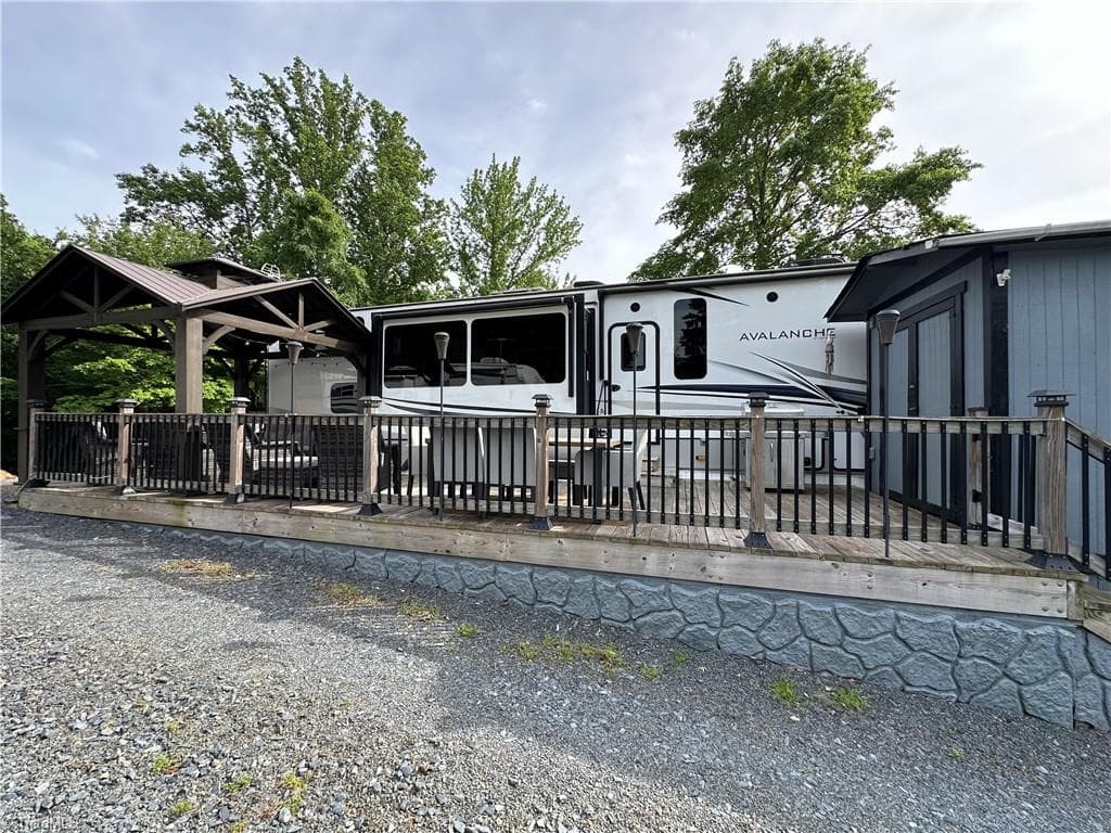 Manufactured Home at 133 Marina Drive, New London NC 28127, New London, photo 36 of 50