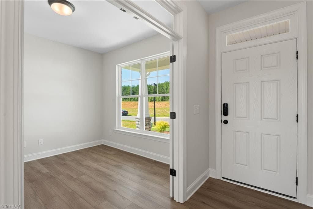 Stick/Site Built at 853 Brooklet Court, Winston-Salem NC 27127, Winston-Salem, photo 5 of 29