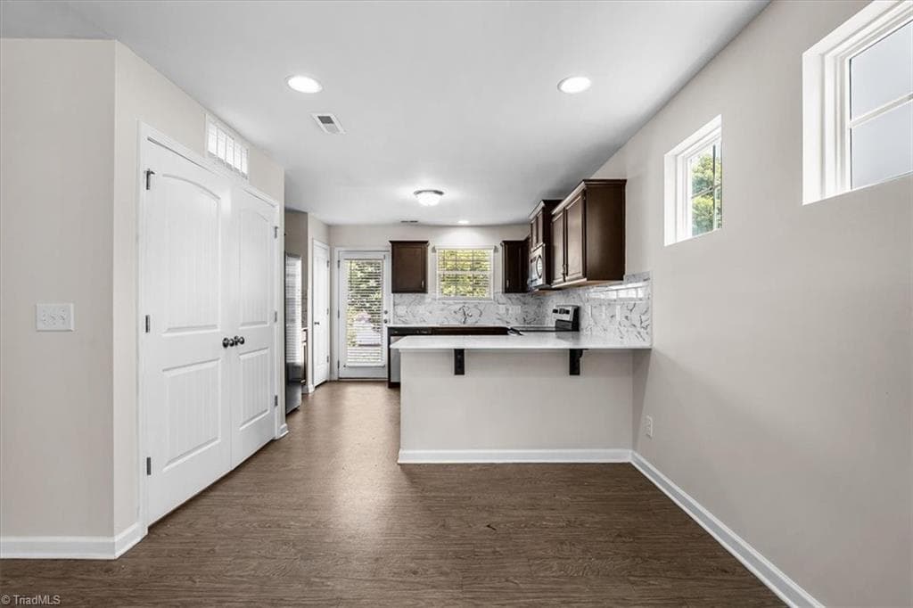 Stick/Site Built at 3887 Copperfield Court, High Point NC 27265, photo 14 of 44