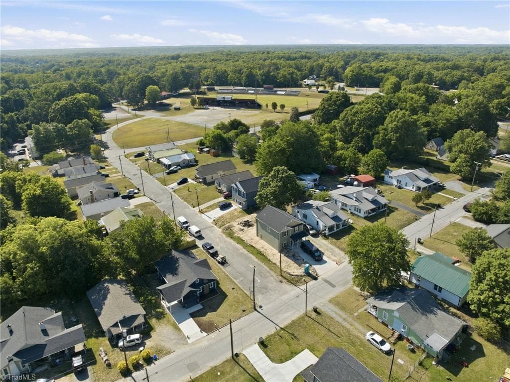 Stick/Site Built at 408 Reid Street, Thomasville NC 27360, photo 31 of 32