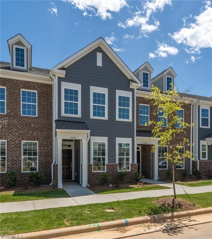 1427 Prospect Hill Street, Kernersville NC 27284