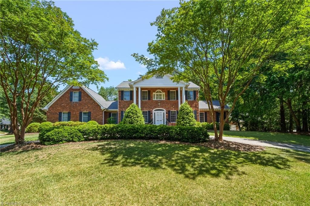 1700 Farnsworth Court, High Point NC 27262