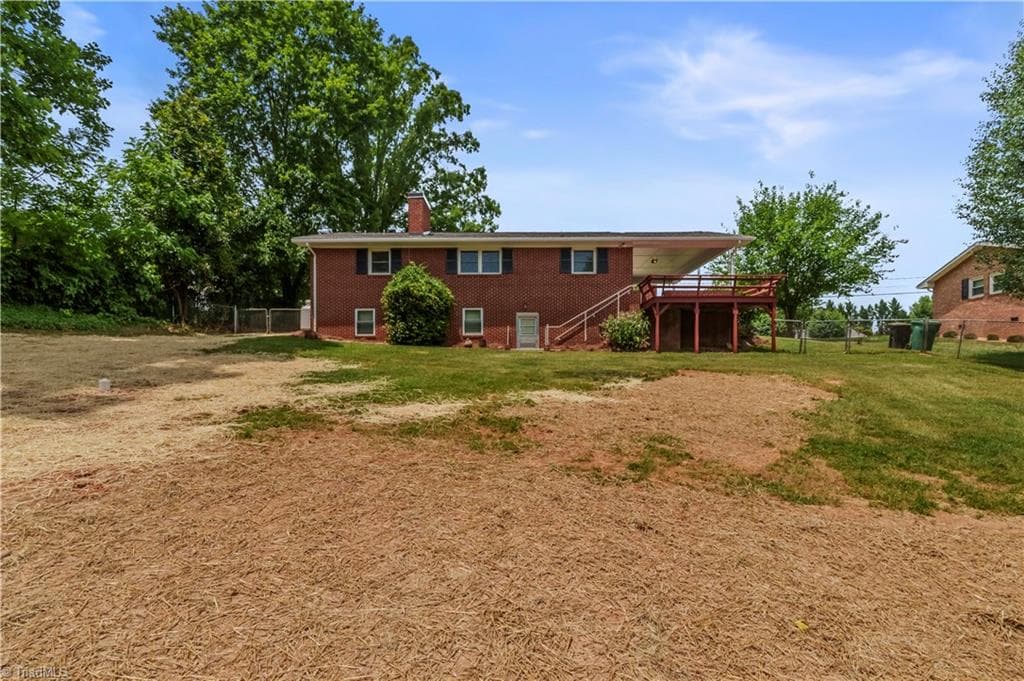 Stick/Site Built at 143 Gwynwood Drive, Mount Airy NC 27030, photo 4 of 30