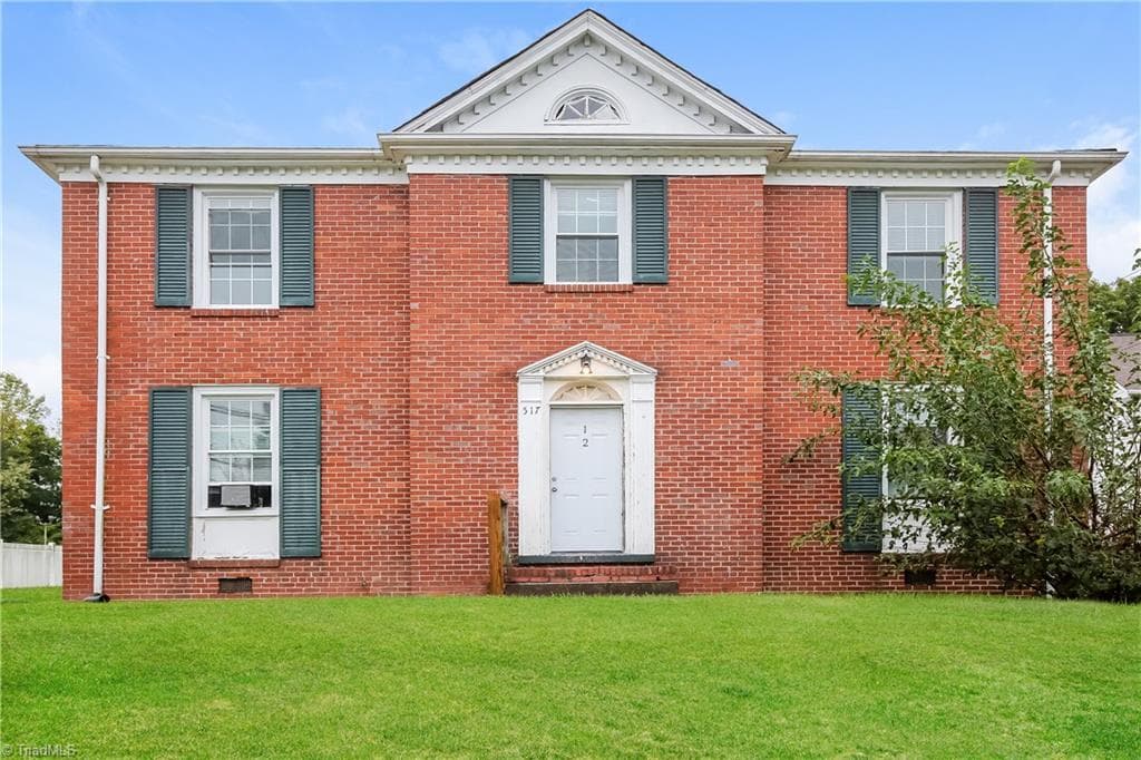517 Willow Street, Mount Airy NC 27030