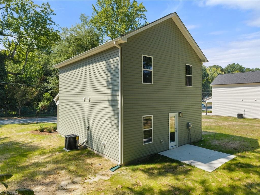 Stick/Site Built at 2635 Urban Street, Winston-Salem NC 27107, Winston-Salem, photo 22 of 23