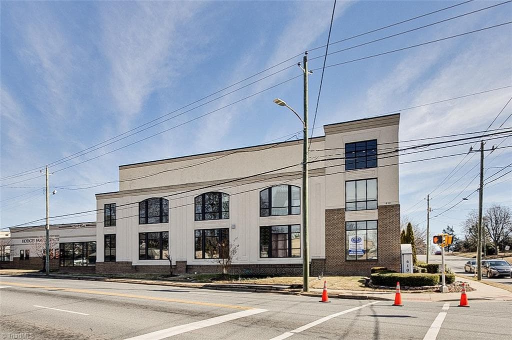 Medical at 610 N Fayetteville Street # 100, Asheboro NC 27203, Asheboro, photo 3 of 98