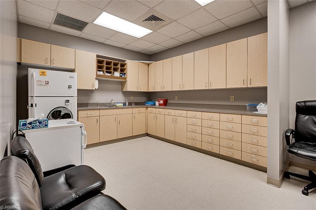 Medical at 610 N Fayetteville Street # 100, Asheboro NC 27203, Asheboro, photo 97 of 98