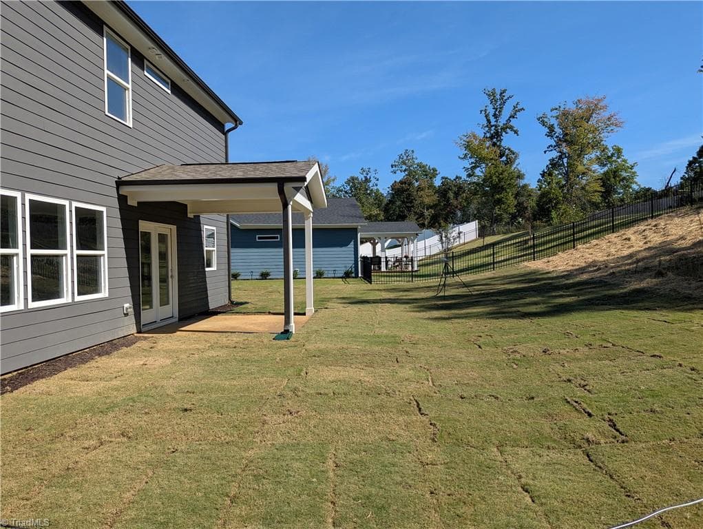 Stick/Site Built at 9193 Stoney River Lane, Kernersville NC 27284, photo 10 of 34