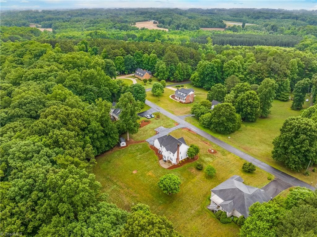 Stick/Site Built at 129 Walnut Avenue, Yadkinville NC 27055, Yadkinville, photo 43 of 44