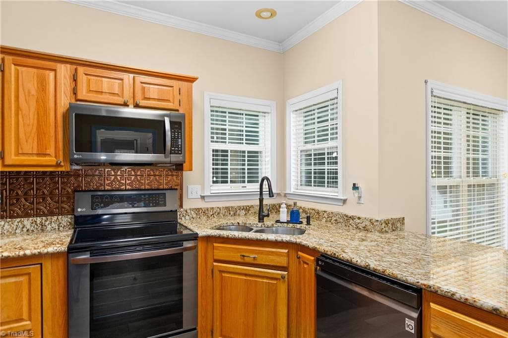 Stick/Site Built at 129 Walnut Avenue, Yadkinville NC 27055, Yadkinville, photo 31 of 44