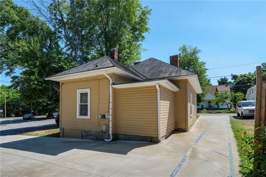 Office at 529 Boyd Street, Reidsville NC 27320, Reidsville, photo 33 of 40