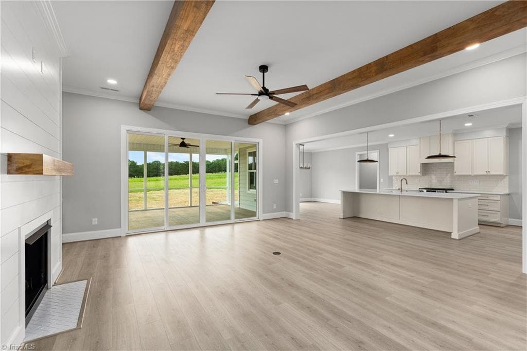 184 Armsworthy Road, Advance NC 27006