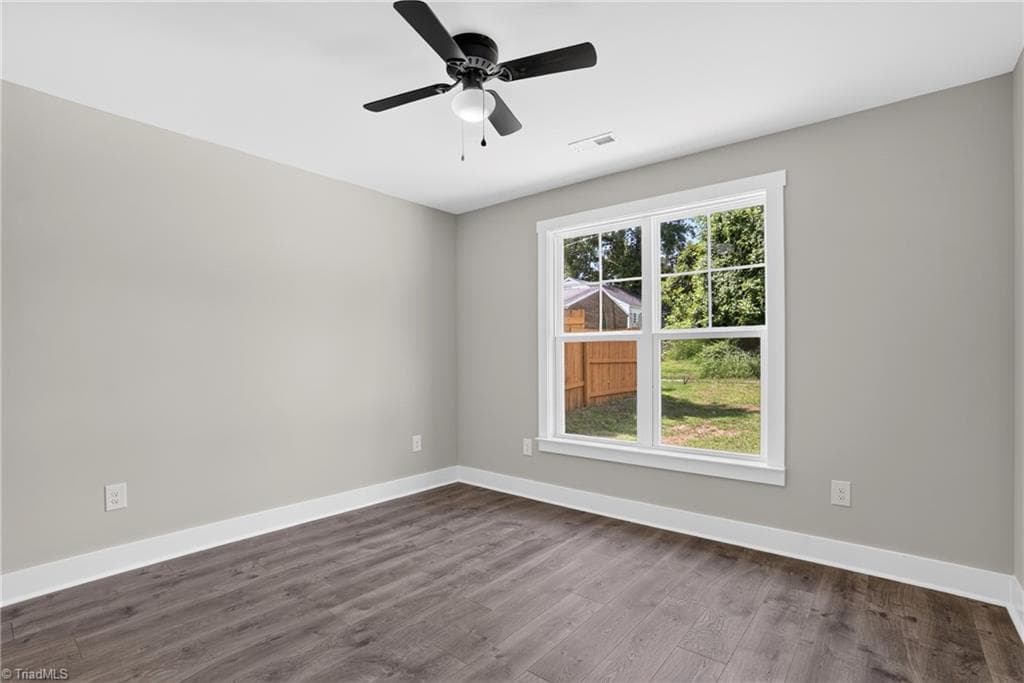 Stick/Site Built at 1313 Kearns Alley, High Point NC 27260, photo 37 of 42