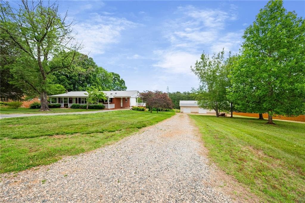 Stick/Site Built at 243 Farmingdale Avenue, Winston-Salem NC 27107, Winston-Salem, photo 39 of 49