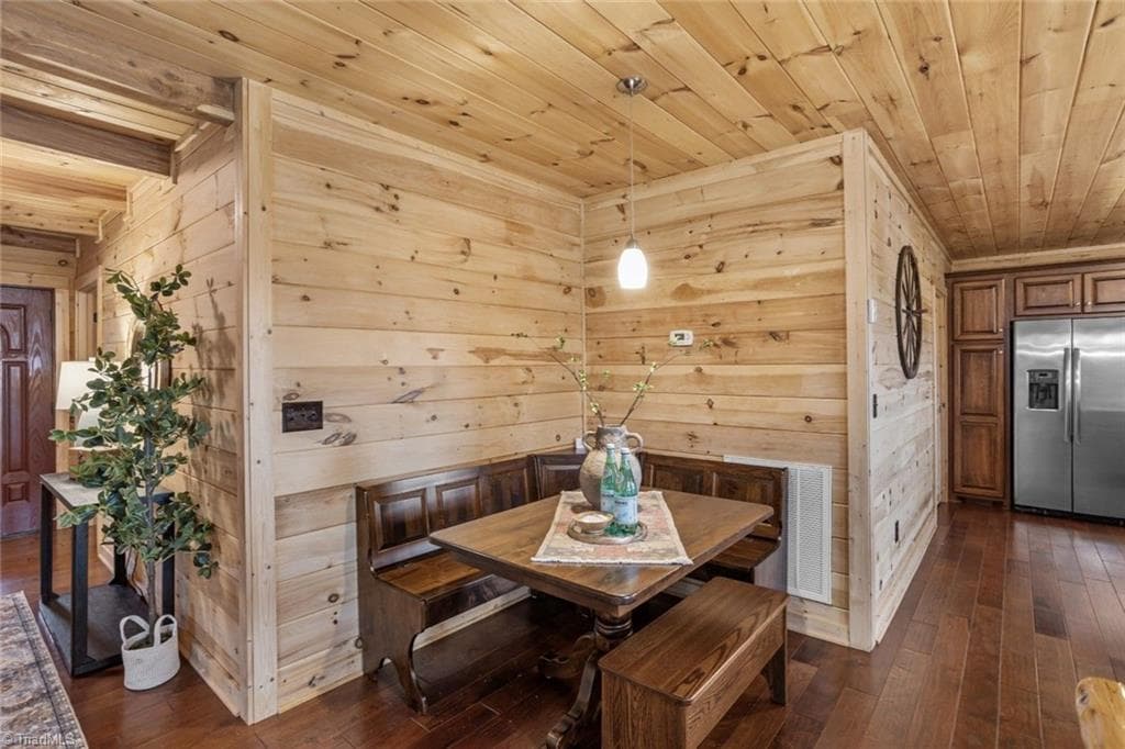 Stick/Site Built at 1732 Waters Edge Drive, Granite Falls NC 28630, Granite Falls, photo 20 of 41