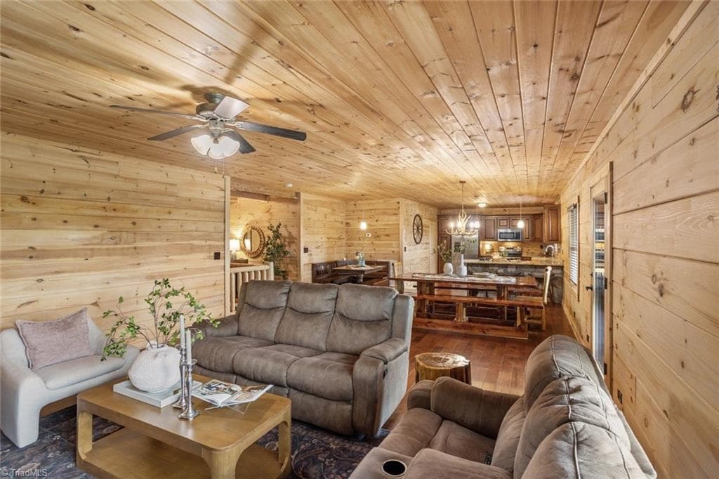 Stick/Site Built at 1732 Waters Edge Drive, Granite Falls NC 28630, Granite Falls, photo 14 of 41