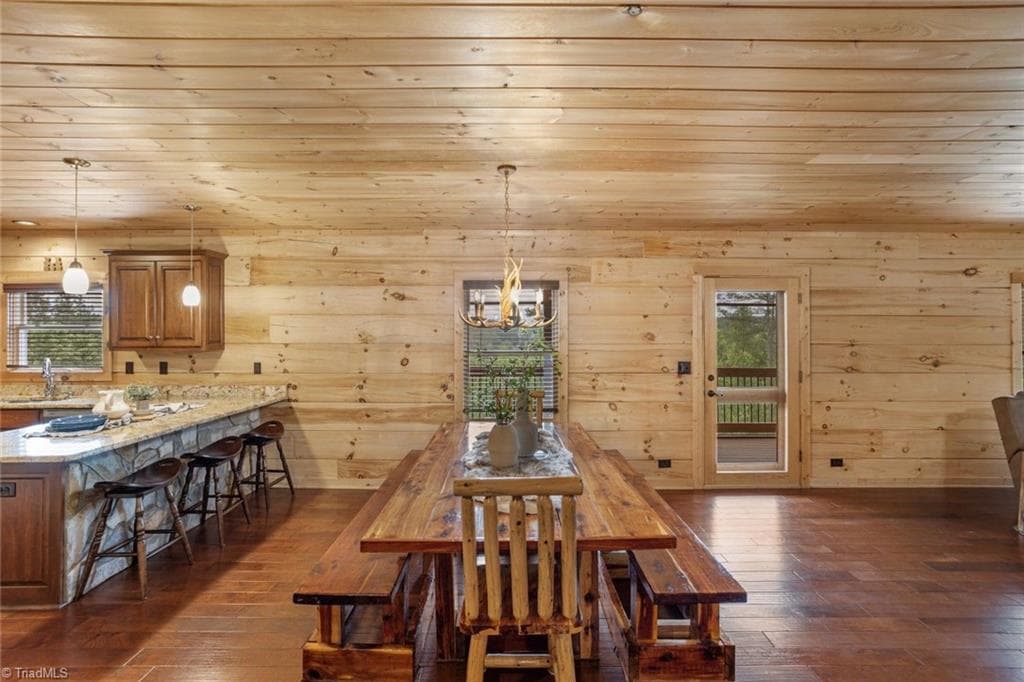 Stick/Site Built at 1732 Waters Edge Drive, Granite Falls NC 28630, Granite Falls, photo 15 of 41