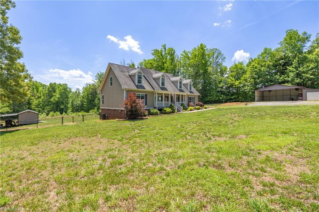 Modular at 1616 Iron Works Road, Reidsville NC 27320, photo 5 of 50