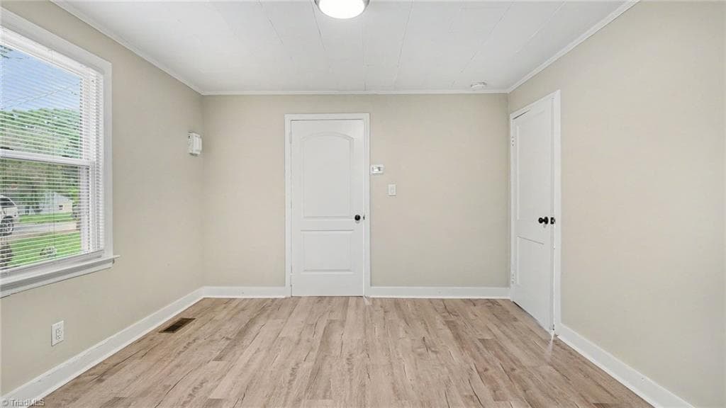 Stick/Site Built at 532 Cranbrook Street, Greensboro NC 27407, photo 12 of 31