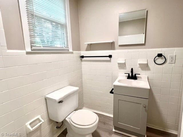 Stick/Site Built at 532 Cranbrook Street, Greensboro NC 27407, photo 26 of 31