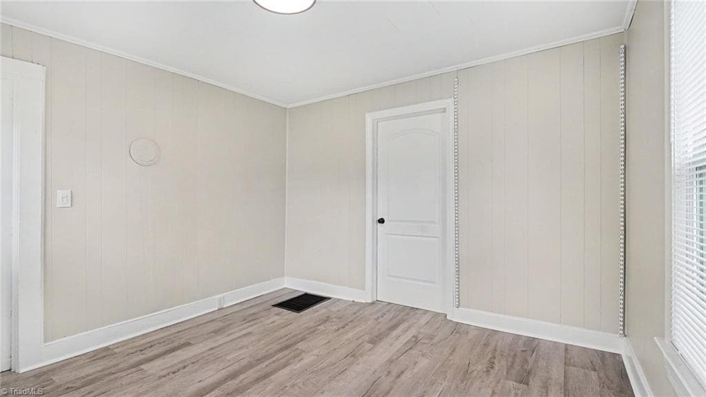 Stick/Site Built at 532 Cranbrook Street, Greensboro NC 27407, photo 7 of 31