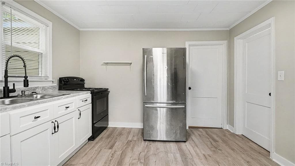 Stick/Site Built at 532 Cranbrook Street, Greensboro NC 27407, photo 18 of 31