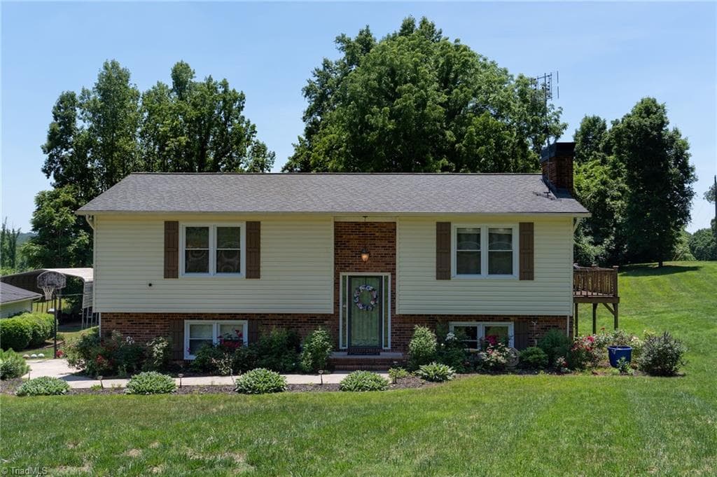 Stick/Site Built at 1744 R Chipman Drive, Yadkinville NC 27055, photo 2 of 44