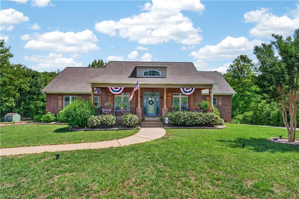 4630 Fern Creek Drive, Tobaccoville NC 27050