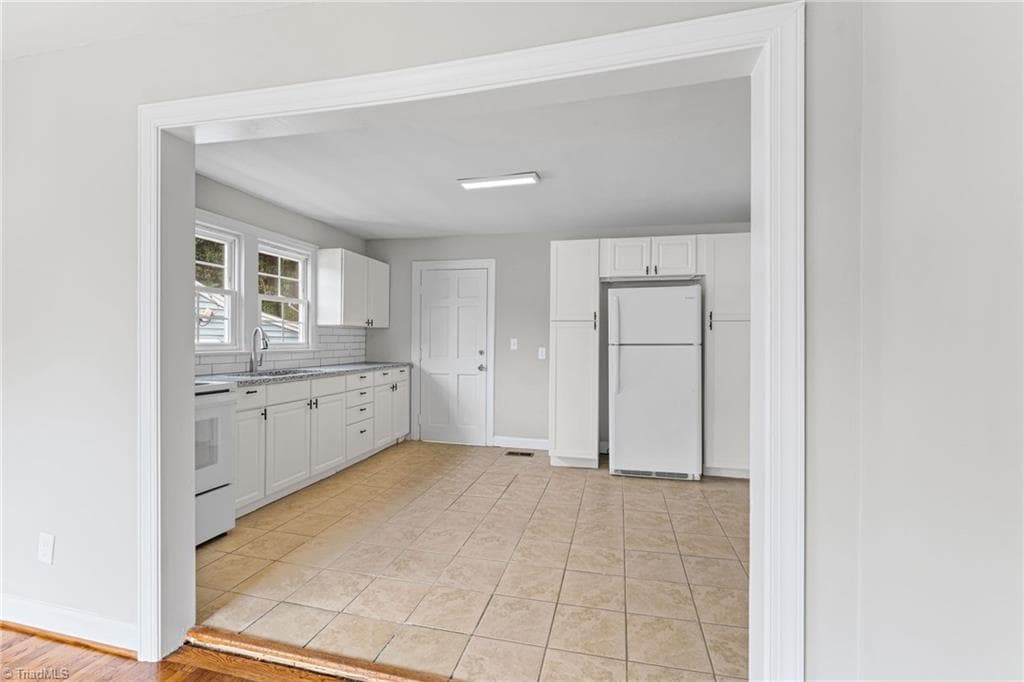 Stick/Site Built at 828 Ferrell Avenue, Winston-Salem NC 27101, Winston-Salem, photo 10 of 38