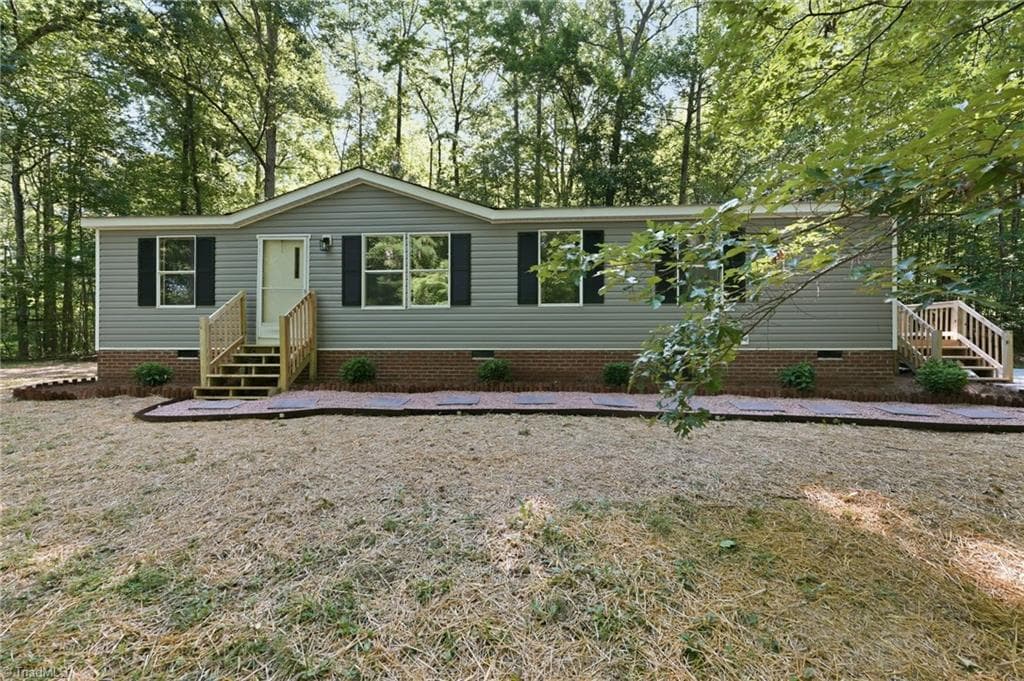 6041 Burlington Road, Gibsonville NC 27249