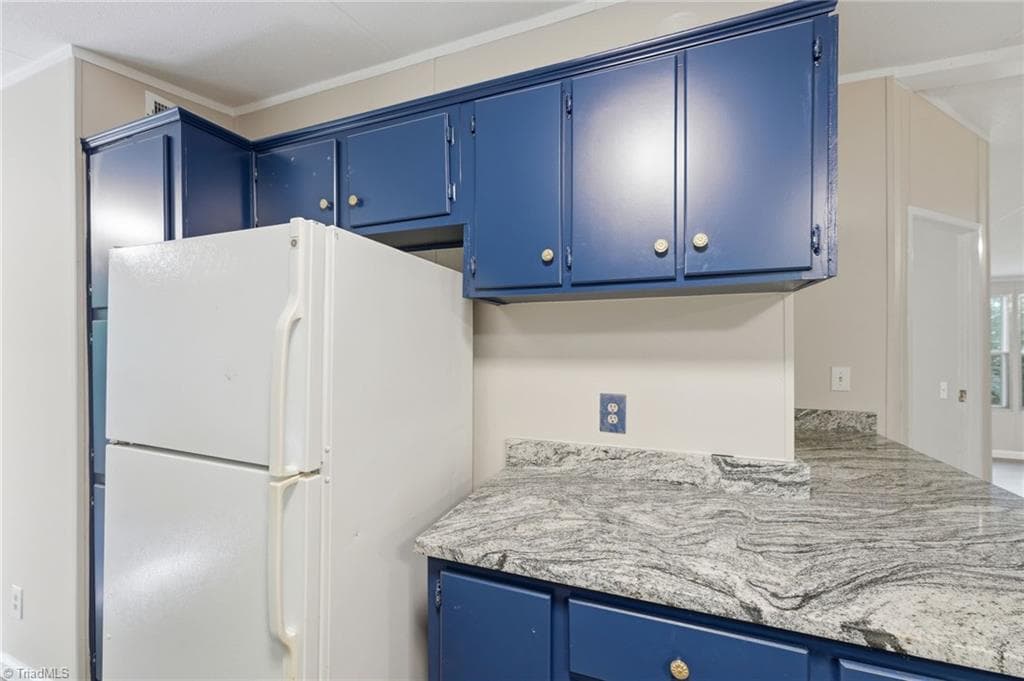 Manufactured Home at 6041 Burlington Road, Gibsonville NC 27249, photo 20 of 30