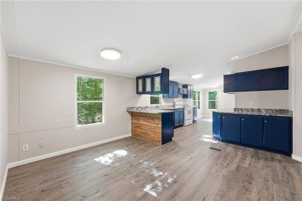 Manufactured Home at 6041 Burlington Road, Gibsonville NC 27249, photo 15 of 30