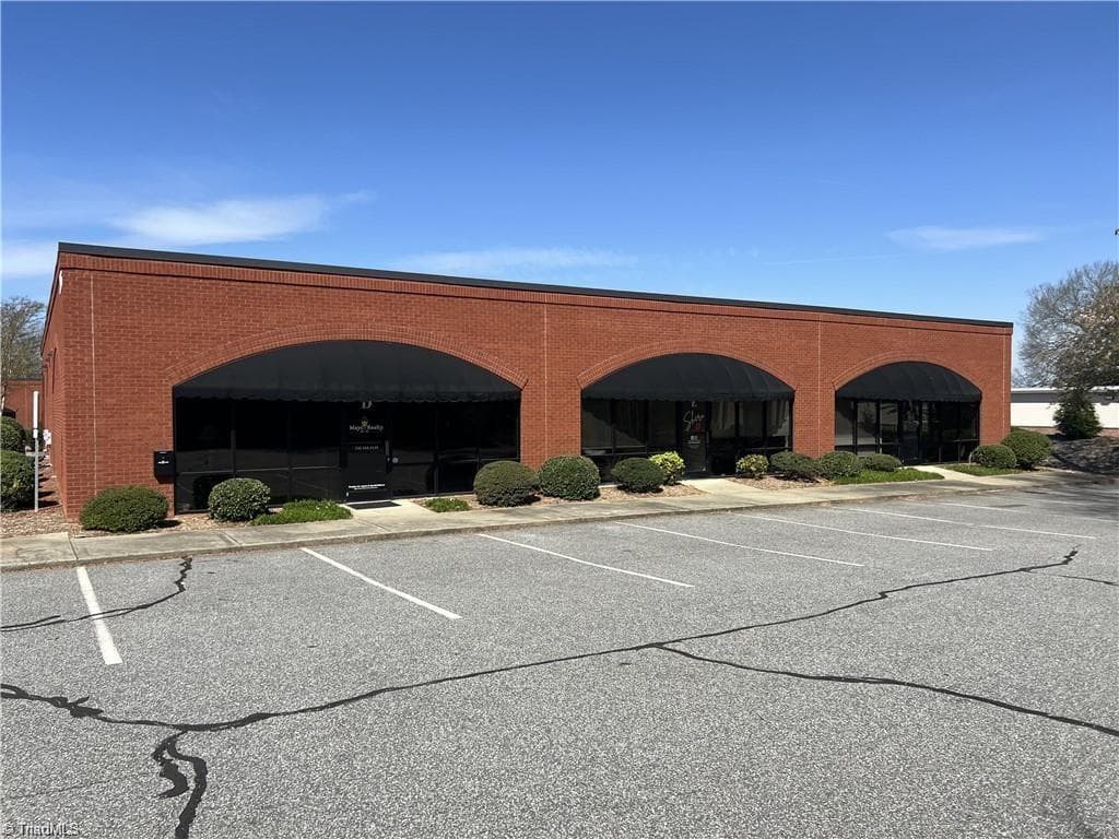 Office at 2235 Lewisville Clemmons Road, Clemmons NC 27012, Clemmons, photo 2 of 9